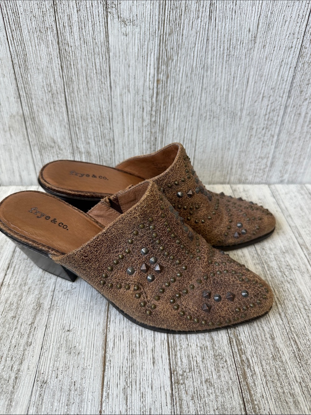 Frye & Co Distressed leather studded mules Phoenix Chocolate brown